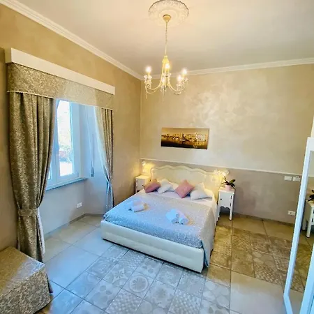 Domus Valadier 3*